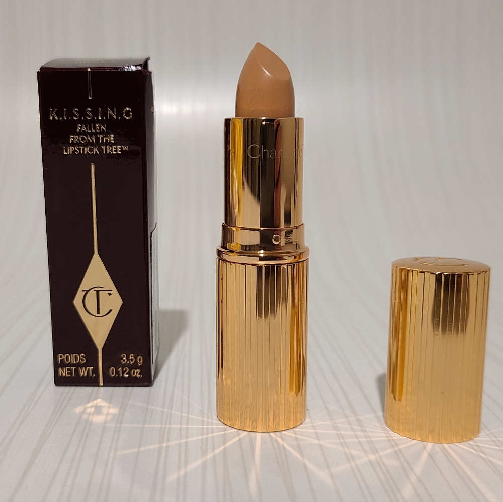Charlotte Tilbury Kissing Lipstick Nude Kate Fallen From the Lipstick Tree
